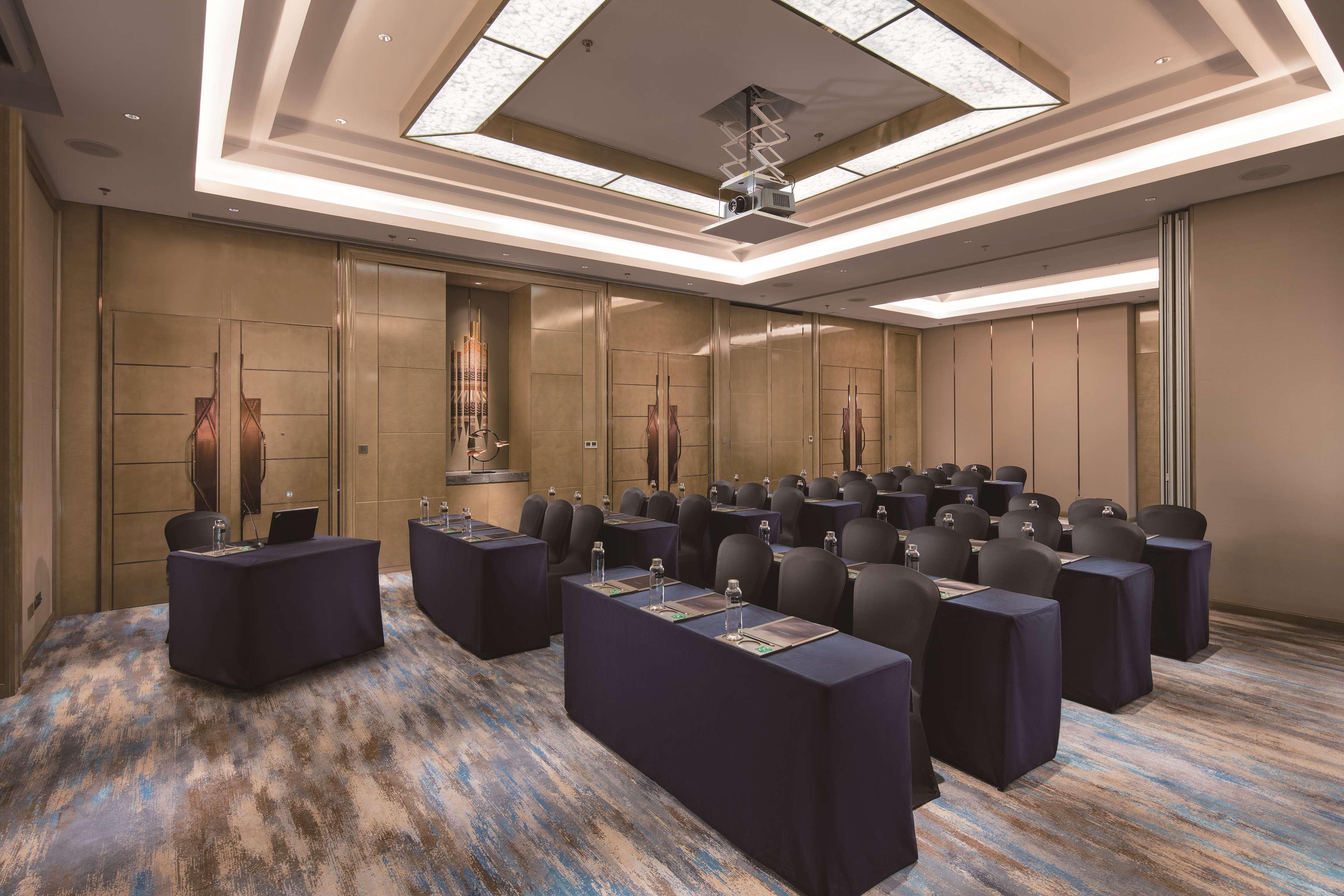 Hilton Shenyang Hotell Eksteriør bilde